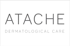 شعار منتج Atache للمنظفات باللون البرتقالي والأبيض على خلفية زرقاء